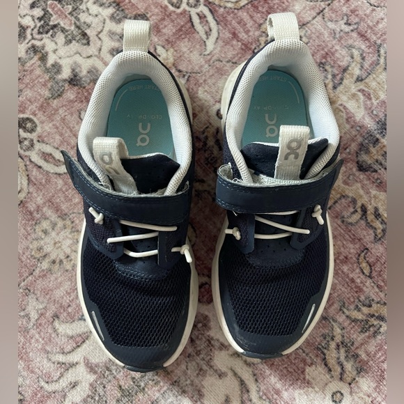 On Cloud Play Kids - Picture 4 of 6